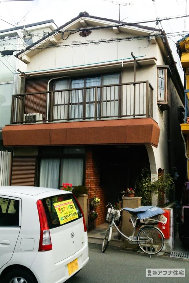 アフナ住宅｜外壁塗装施工前の写真