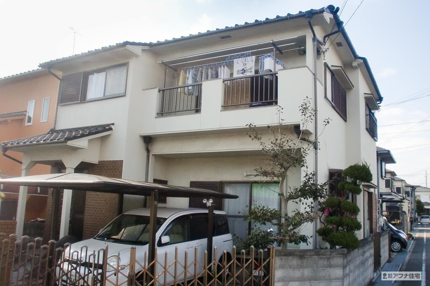 アフナ住宅｜外壁塗装施工前の写真