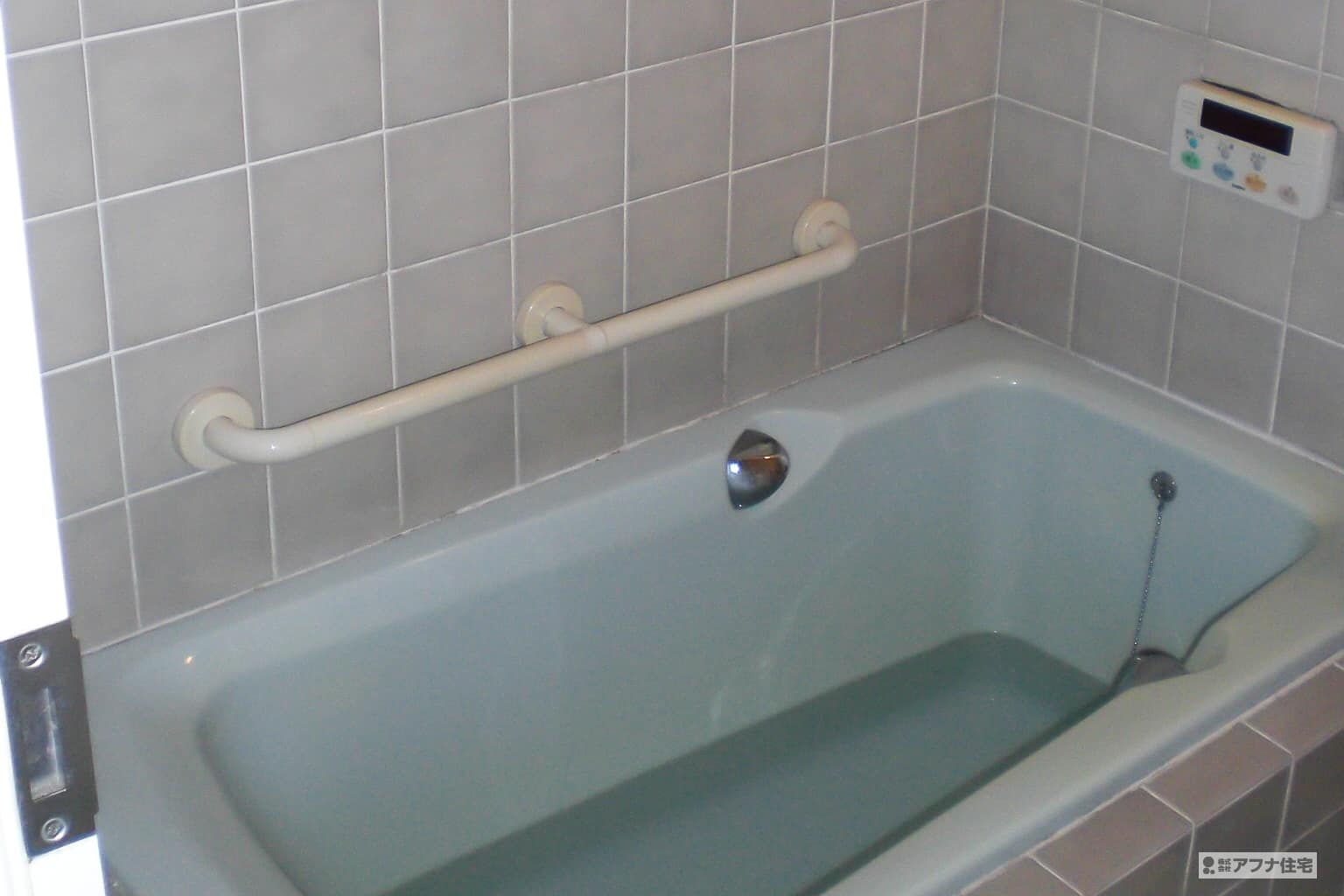 アフナ住宅｜浴室リフォーム施工前の写真