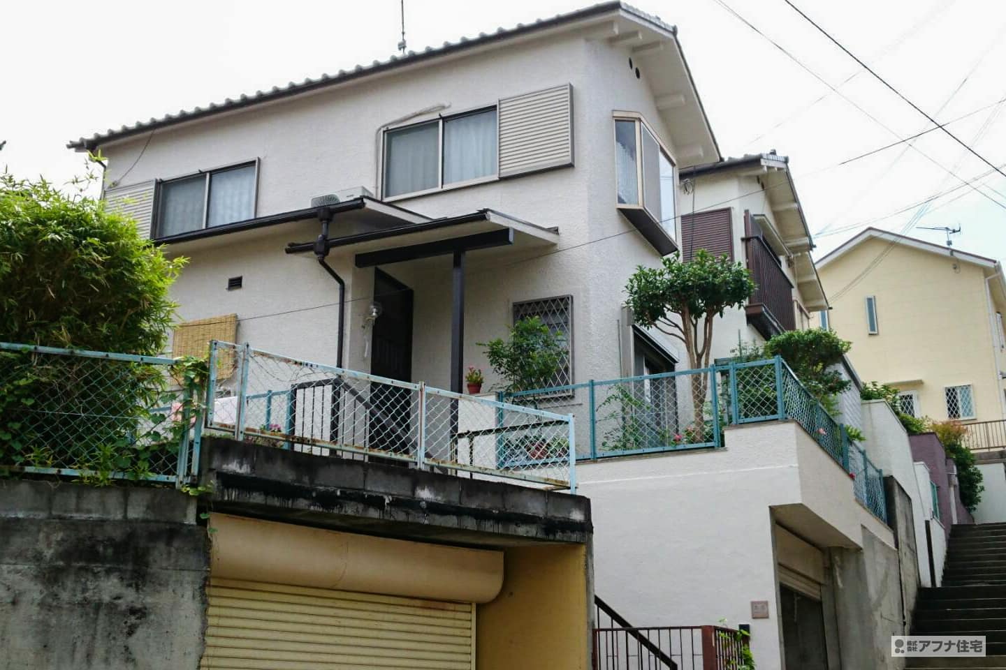 アフナ住宅｜外壁塗装・屋根遮熱塗装・屋根タスペーサー取付工事施工事例写真