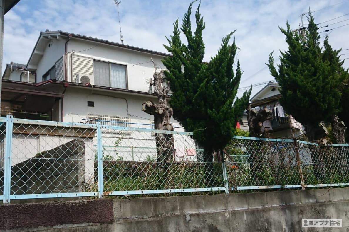 アフナ住宅｜外壁塗装・屋根遮熱塗装・屋根タスペーサー取付工事施工前写真