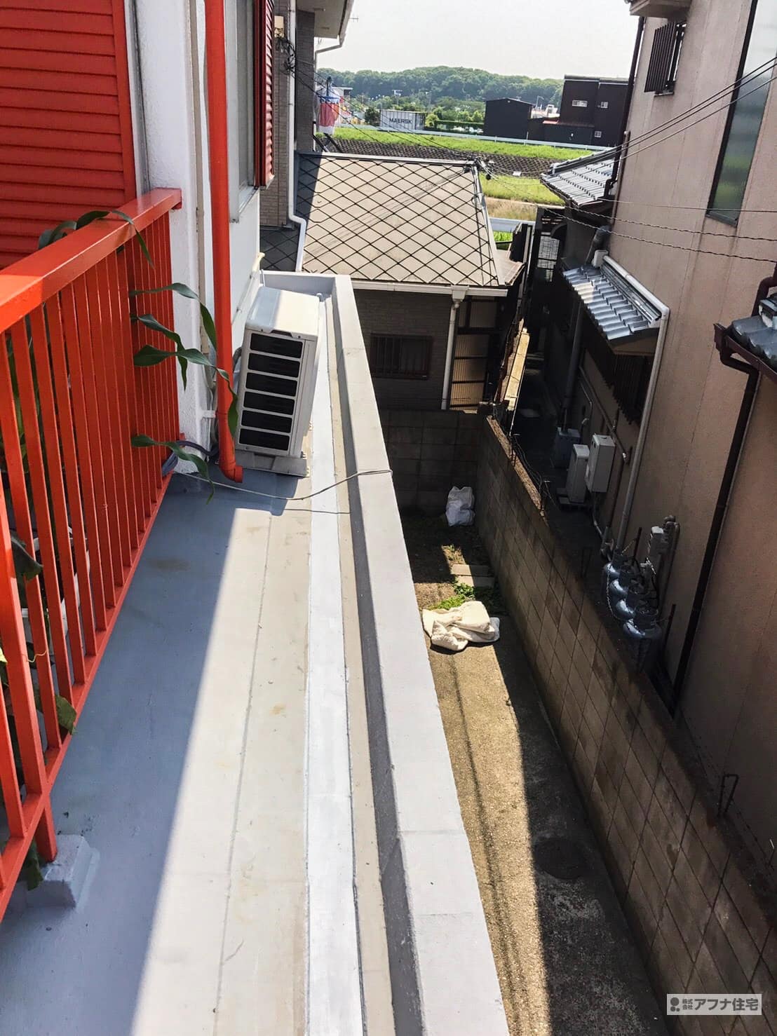 陸屋根側溝勾配つけ工事・屋上ウレタン防水塗装工事施工事例|アフナ住宅