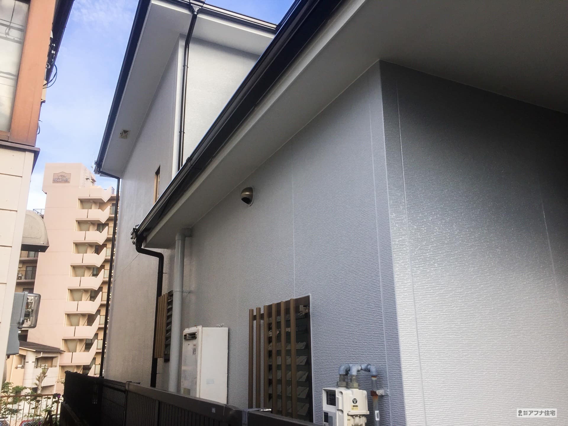 外壁塗装/ 屋根遮熱塗装施工事例|アフナ住宅