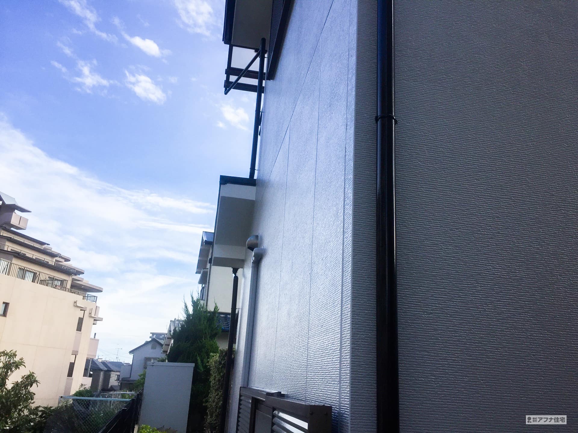 外壁塗装/ 屋根遮熱塗装施工事例|アフナ住宅