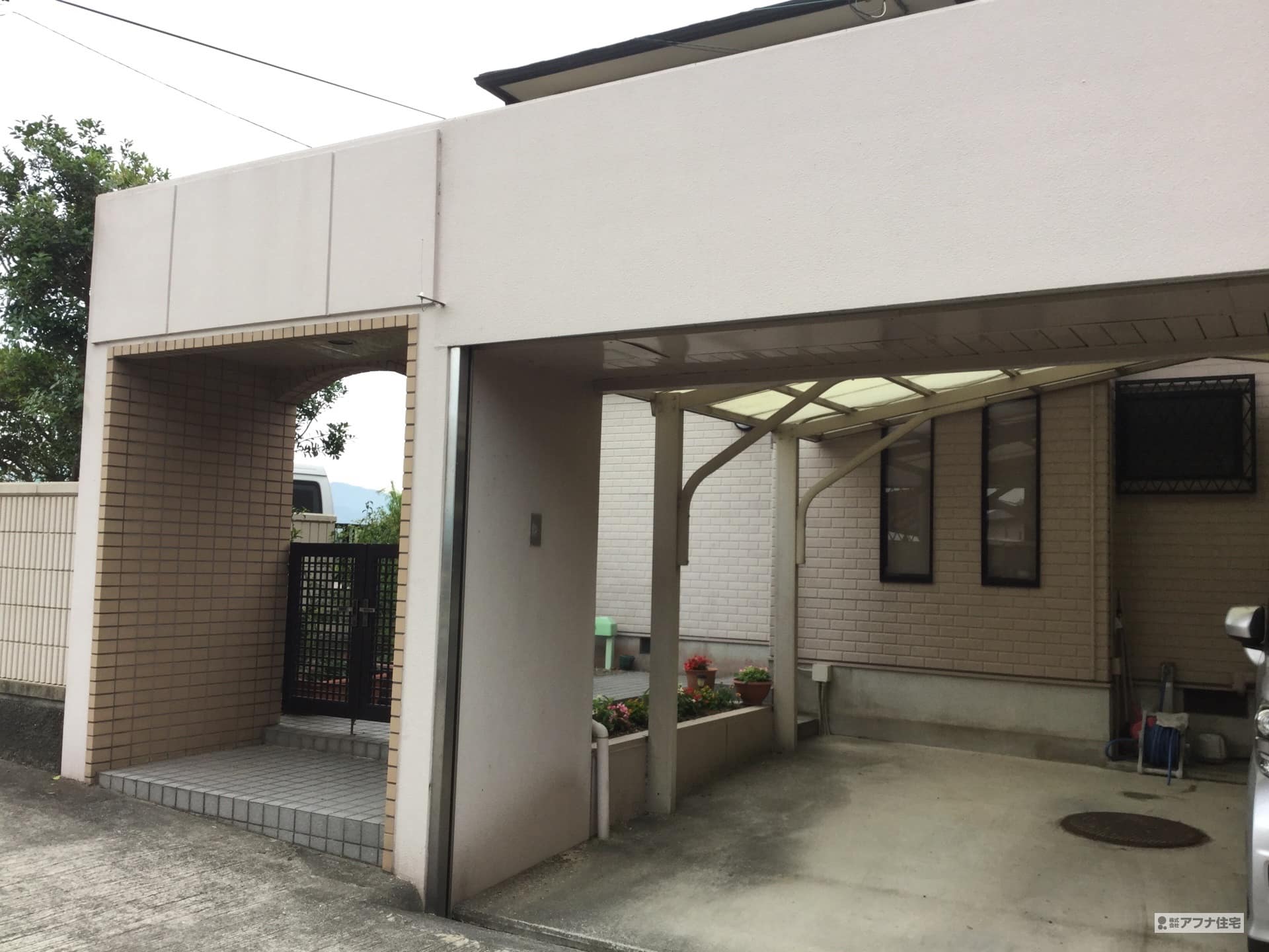 外壁塗装・屋根塗装・外塀塗装施工前写真|アフナ住宅