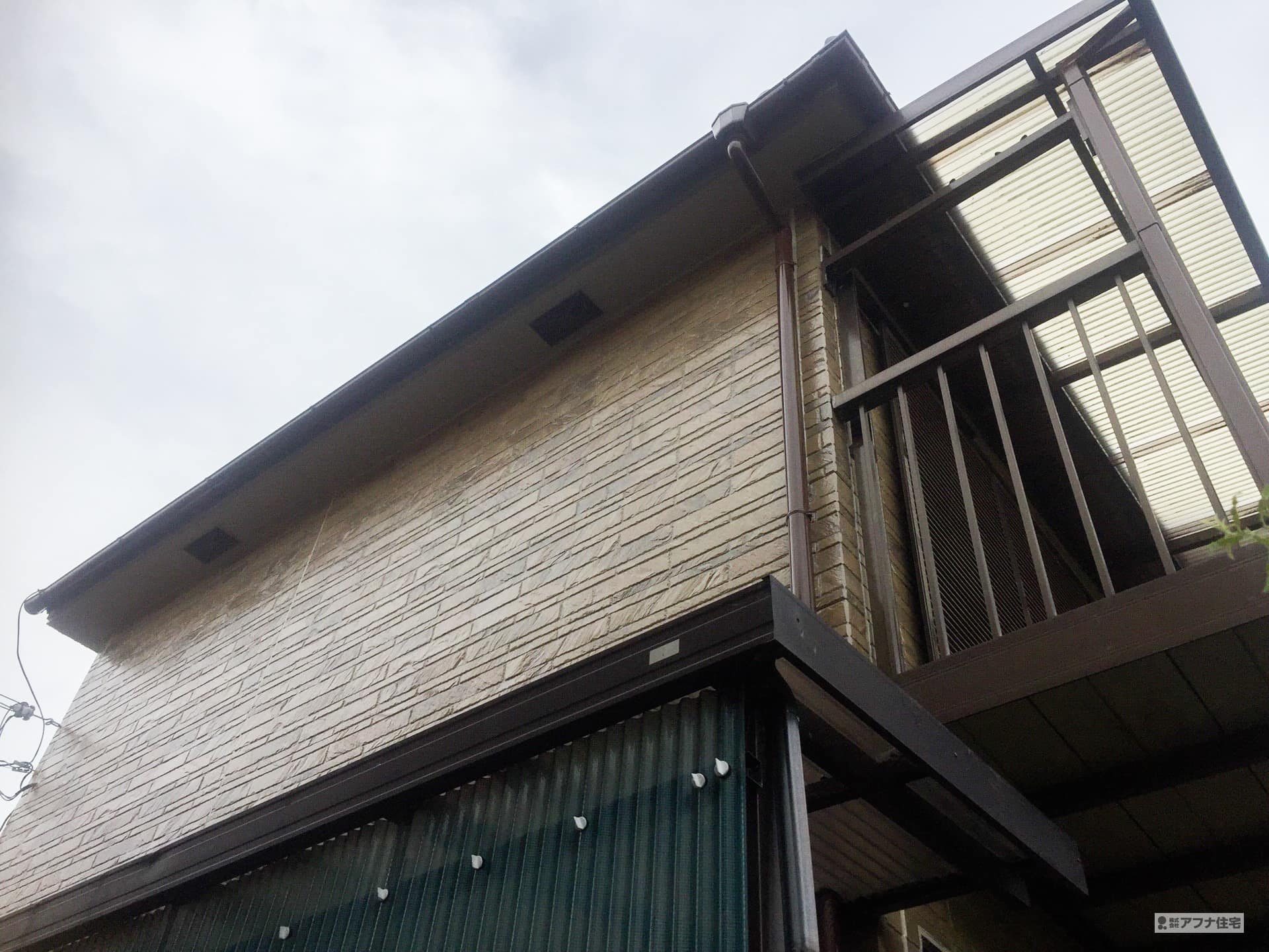 外壁塗装・目地コーキング全面打ち直し工事施工事例|アフナ住宅