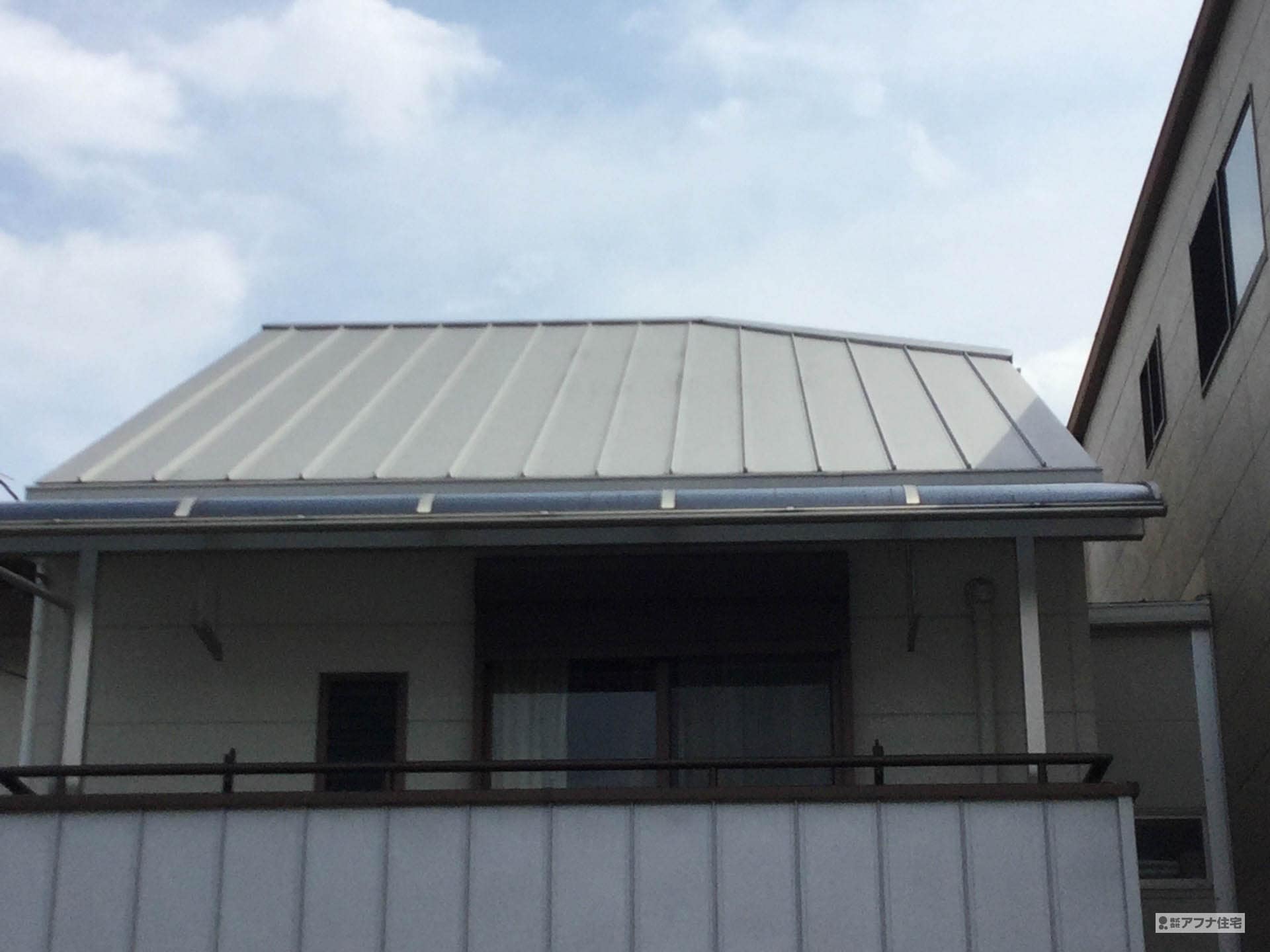 外壁クリア塗装・目地全面打ち替え、屋根遮熱塗装工事前写真|アフナ住宅